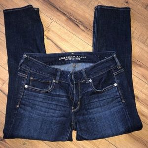 Mid length American Eagle Dark Wash Jeans